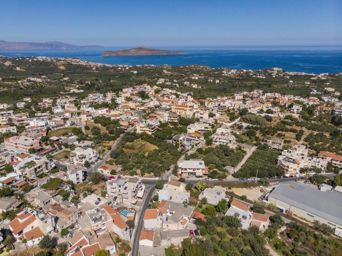 Villa Roxanne Galatas  Экстерьер фото