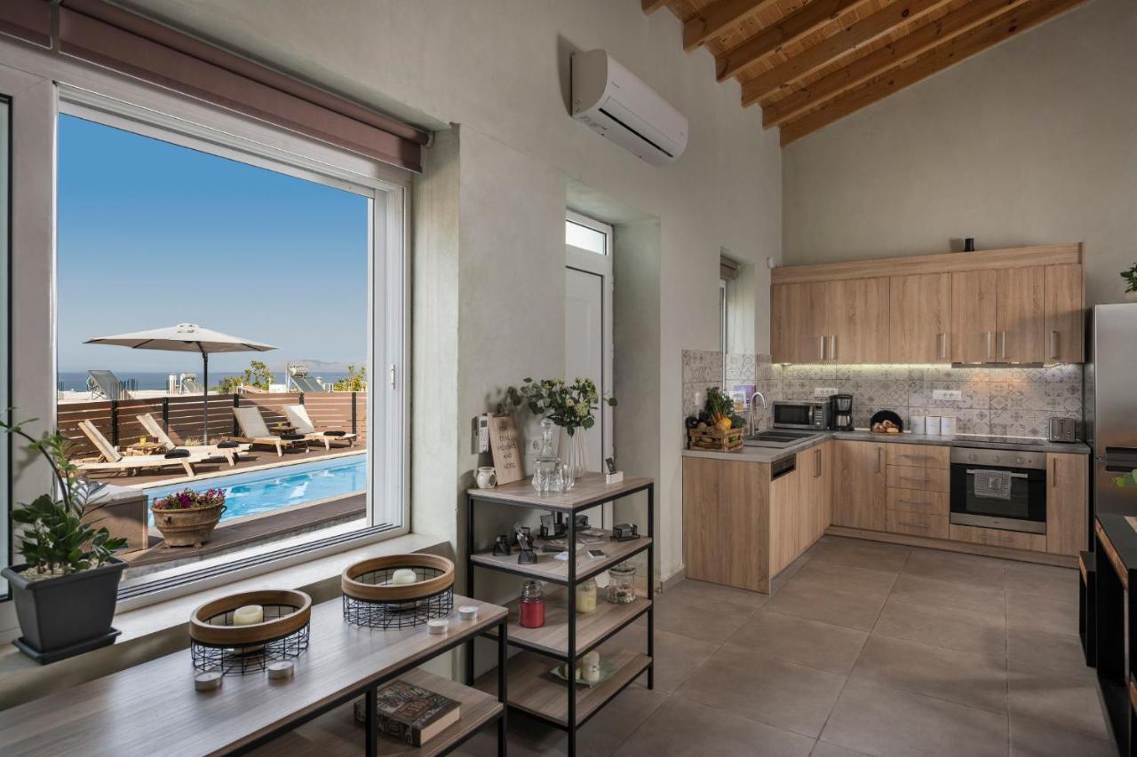 Villa Roxanne Galatas  Экстерьер фото