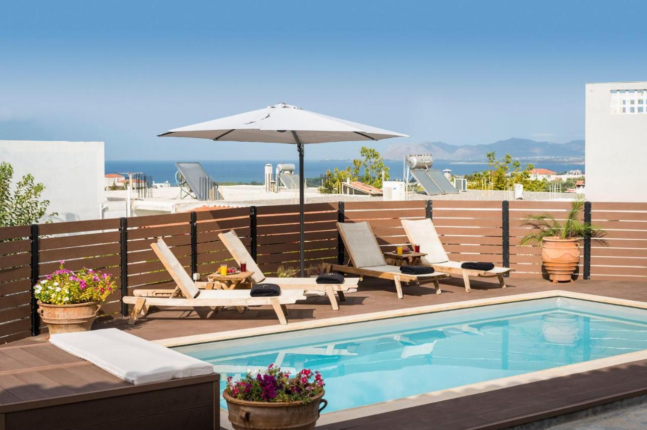 Villa Roxanne Galatas  Экстерьер фото
