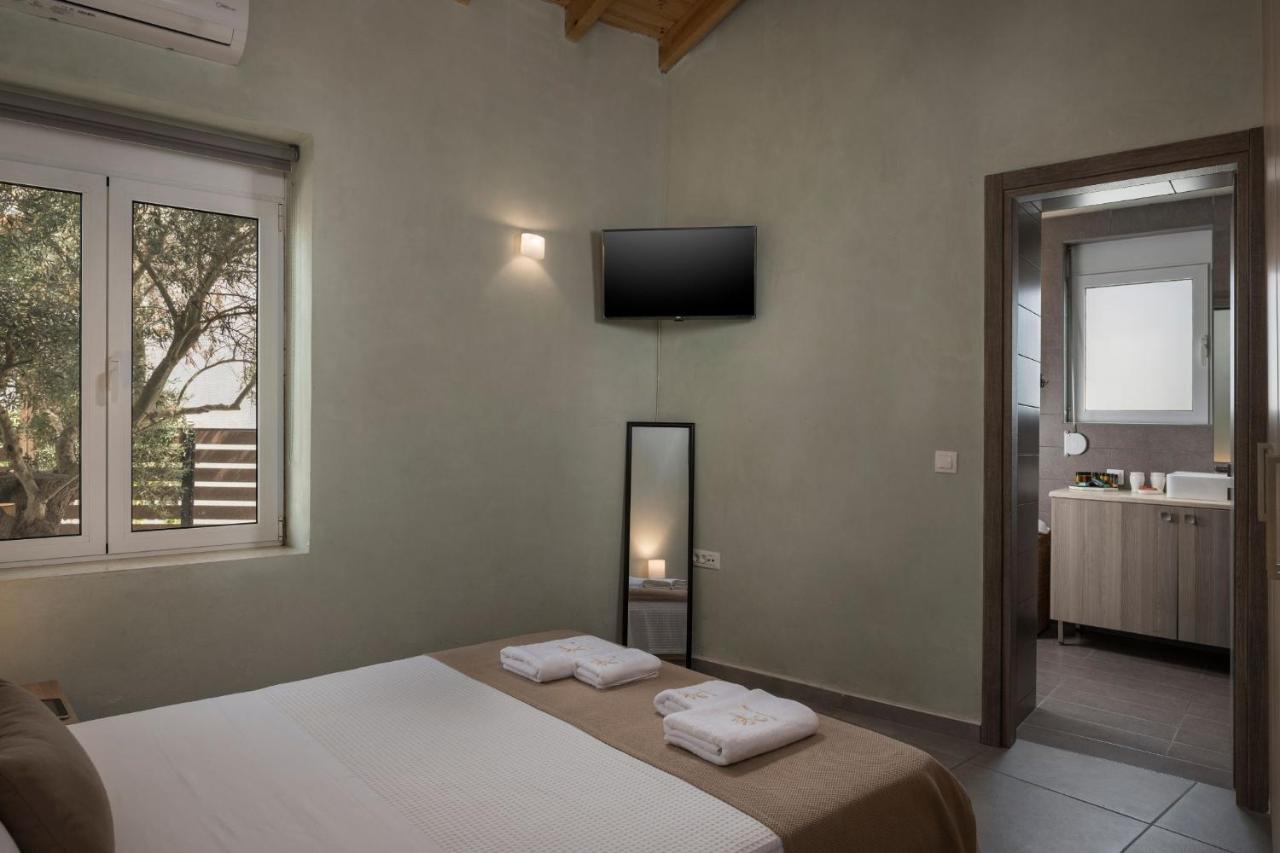 Villa Roxanne Galatas  Экстерьер фото